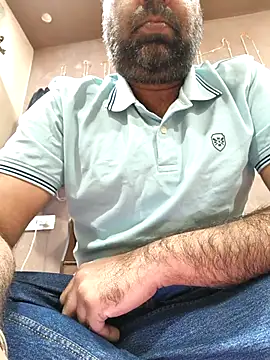 lund lol online show from December 2025 07:57:02 AM