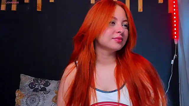 Snapshot of izyzys_baker chatting on June 2026 05:56:02 AM izyzys baker online show from June 2026 05:56:02 AM