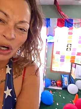 Snapshot of Erotic_and_Exotic chatting on June 2026 09:50:01 PM Erotic and Exotic online show from June 2026 09:50:01 PM