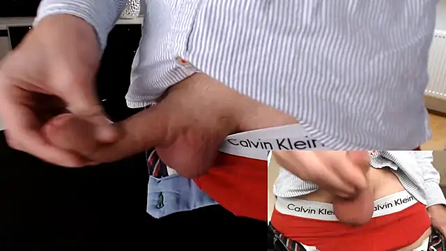 Snapshot of sperma_tributes chatting on November 2025 07:40:01 AM sperma tributes online show from November 2025 07:40:01 AM