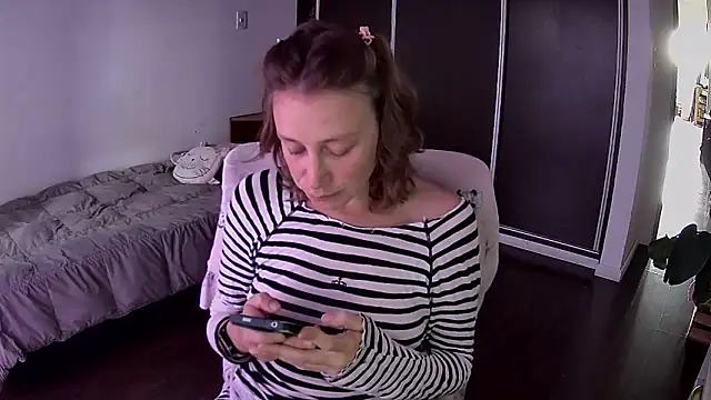 stupid babybird online show from December 2025 09:42:02 PM