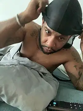 MilkyMontana online show from May 2026 10:33:02 AM