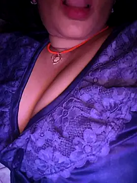 Ritasingh-0461 online show from November 2025 05:13:02 PM