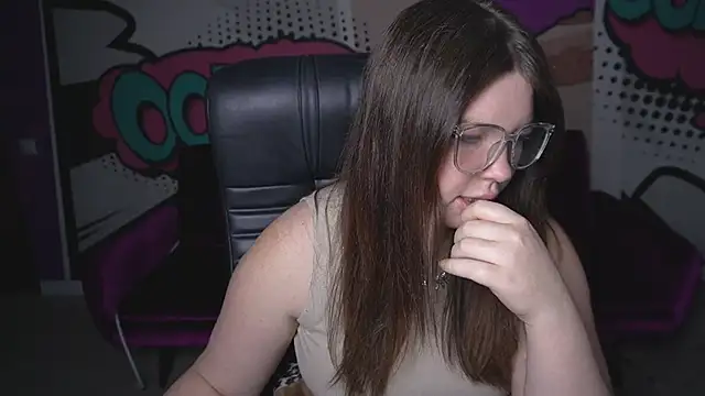 RosieMoons online show from September 2025 07:03:02 PM