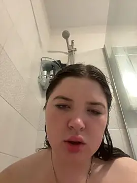 RosieMoons online show from September 2025 10:17:01 AM