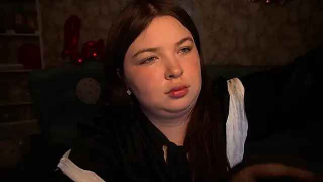 RosieMoons online show from February 2026 08:16:01 PM