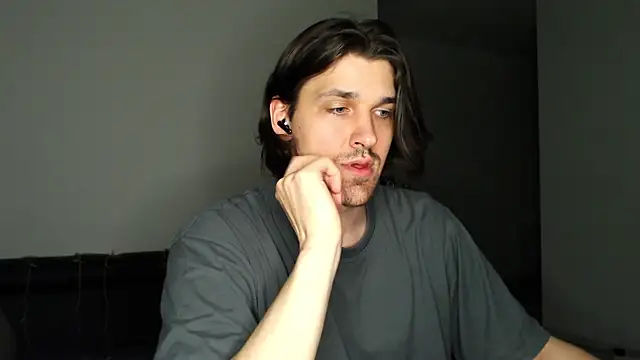 Snapshot of boy_next_door_1 chatting on May 2026 01:47:02 AM boy next door 1 online show from May 2026 01:47:02 AM