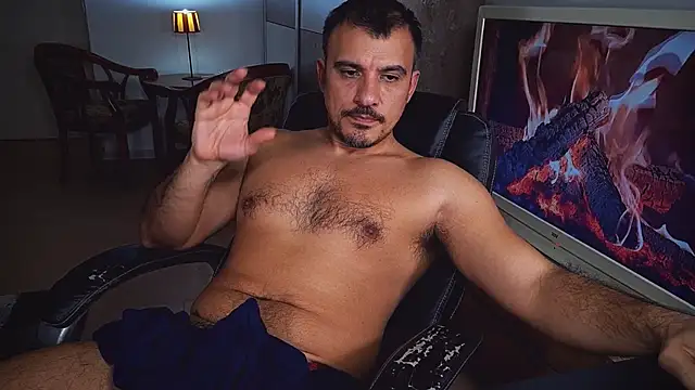 Snapshot of officeman7 chatting on December 2024 08:16:01 PM officeman7 online show from December 2024 08:16:01 PM