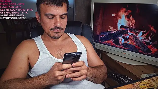 Snapshot of officeman7 chatting on March 2025 07:58:02 PM officeman7 online show from March 2025 07:58:02 PM