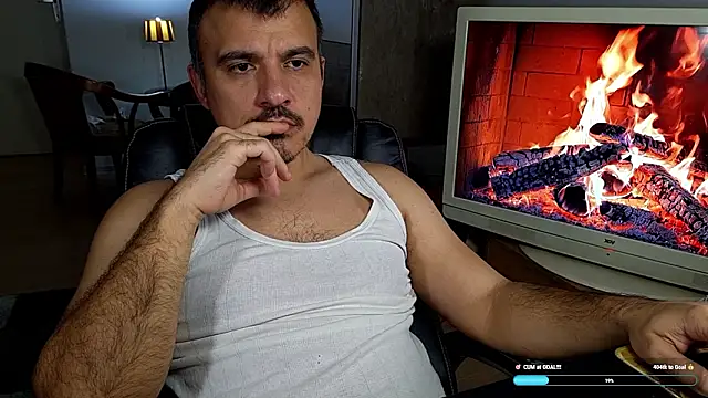 Snapshot of officeman7 chatting on February 2026 04:00:01 PM officeman7 online show from February 2026 04:00:01 PM