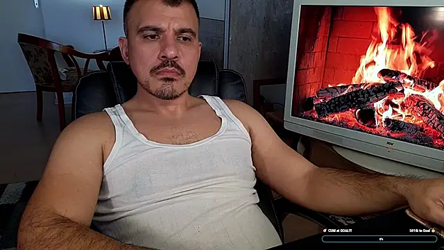 Snapshot of officeman7 chatting on February 2026 03:07:01 PM officeman7 online show from February 2026 03:07:01 PM