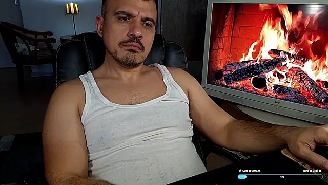 Snapshot of officeman7 chatting on February 2026 03:52:02 PM officeman7 online show from February 2026 03:52:02 PM