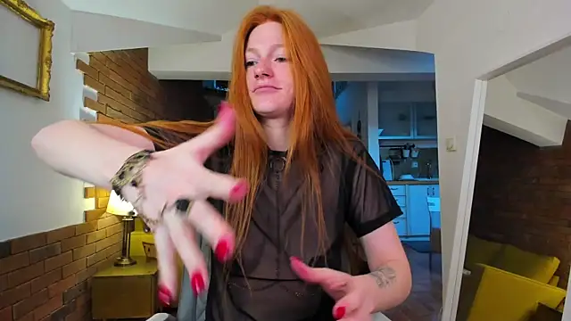 Snapshot of Aliceginger99 chatting on November 2025 06:11:02 AM Aliceginger99 online show from November 2025 06:11:02 AM