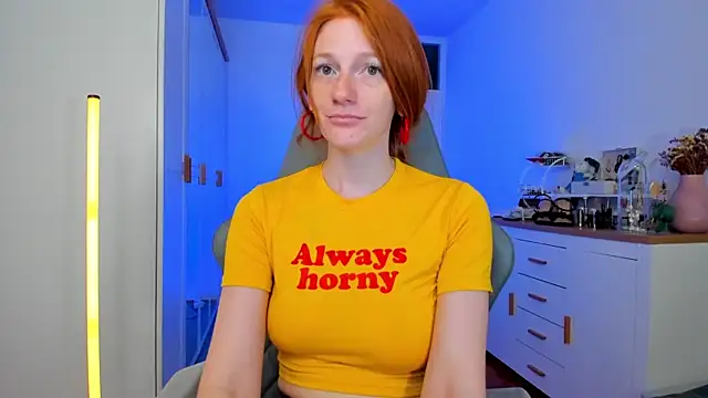 Snapshot of Aliceginger99 chatting on July 2026 01:15:01 PM Aliceginger99 online show from July 2026 01:15:01 PM
