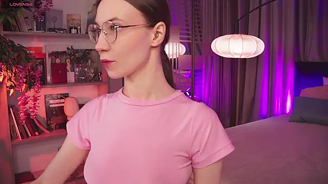 askaudrey  online show from December 2024 01:38:02 PM