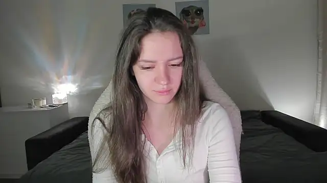Sonia moon  online show from September 2025 02:23:01 AM