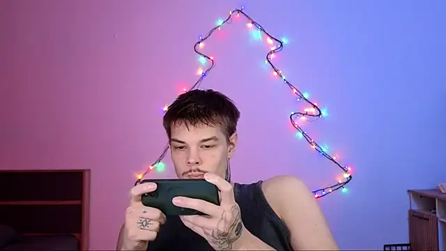 DENIS HERE online show from November 2025 12:14:02 AM