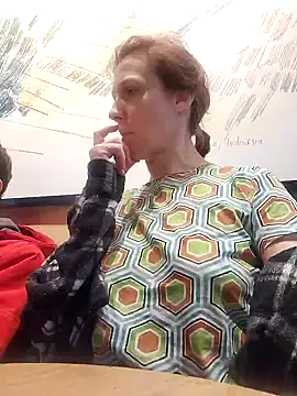 Exhibitionsplit online show from January 2025 01:31:02 PM