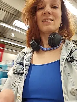 Exhibitionsplit online show from September 2025 12:19:01 PM