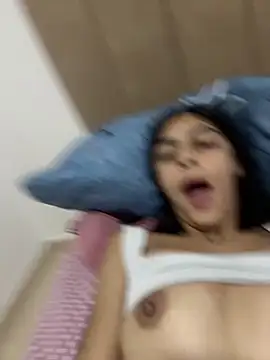 cristel 17 online show from November 2025 11:07:02 PM