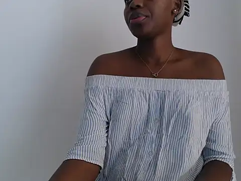 Snapshot of black___ghodess chatting on September 2025 07:43:01 AM black   ghodess online show from September 2025 07:43:01 AM