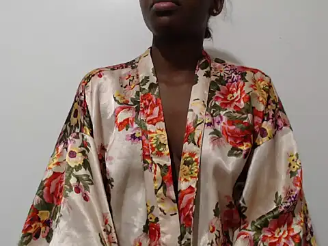 black   ghodess online show from November 2025 05:18:01 PM