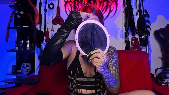 irregular fetish  online show from November 2025 08:16:01 PM