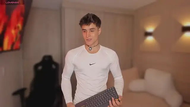 thomklein online show from April 2026 06:37:01 PM