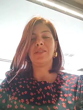 scarlett moore online show from October 2025 02:23:02 PM