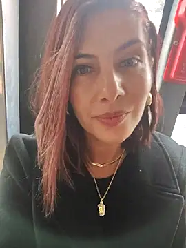 scarlett moore online show from November 2025 03:57:01 PM