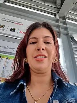 scarlett moore online show from November 2025 03:11:01 PM