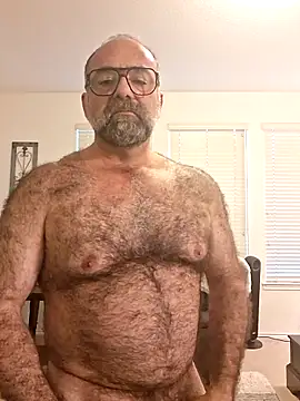 Snapshot of chainjulious chatting on May 2026 12:47:02 PM chainjulious online show from May 2026 12:47:02 PM