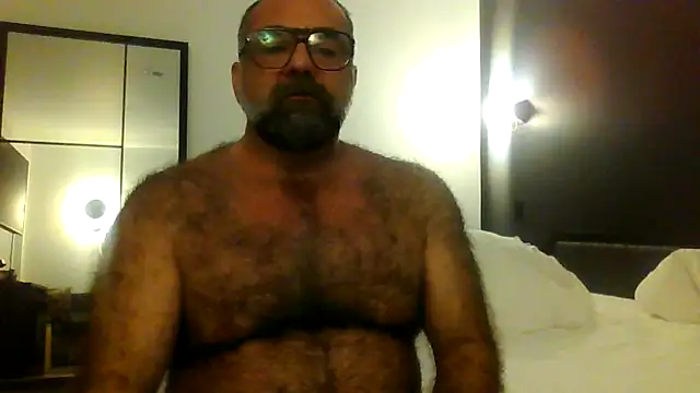 Snapshot of chainjulious chatting on June 2026 10:32:01 AM chainjulious online show from June 2026 10:32:01 AM