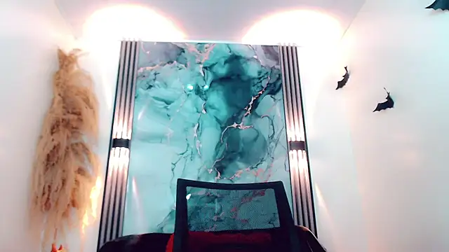 hilary rodriguez online show from September 2025 06:54:01 PM