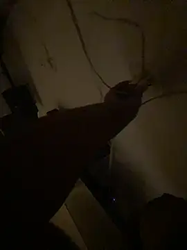 DayanaWood online show from December 2025 01:10:01 AM