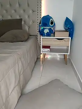 Lia Hurley online show from March 2025 07:38:01 PM