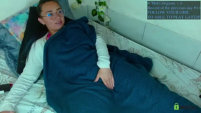 Hot Candy  online show from May 2026 02:07:01 AM