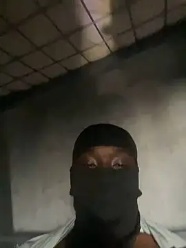 Snapshot of elninoblacko chatting on January 2025 01:12:01 PM elninoblacko online show from January 2025 01:12:01 PM