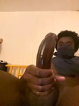 Snapshot of elninoblacko chatting on November 2025 06:32:01 PM elninoblacko online show from November 2025 06:32:01 PM