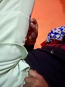 Mangla Bhabhi online show from October 2025 01:05:01 AM