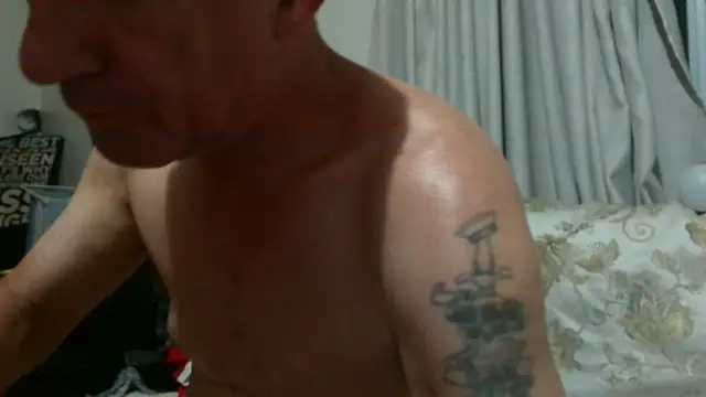 butseriouslykahnt online show from December 2024 03:42:02 PM