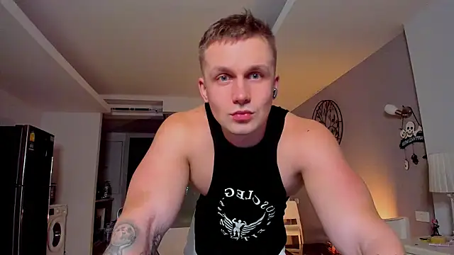 Samuel Andrew online show from November 2025 02:33:02 AM