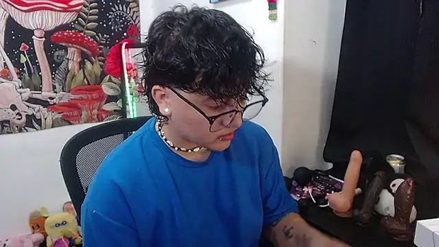 isabeautyx19 online show from June 2026 02:36:02 AM