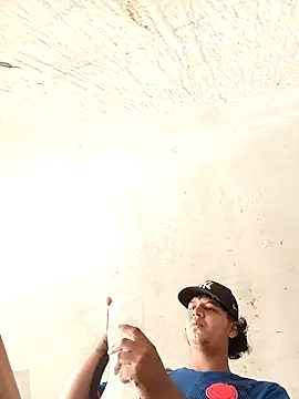 Snapshot of yoryisexi chatting on December 2025 01:50:02 PM yoryisexi online show from December 2025 01:50:02 PM