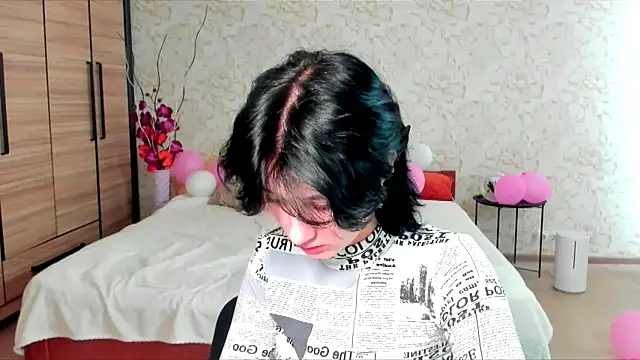 JulisSweet online show from February 2025 10:33:02 AM