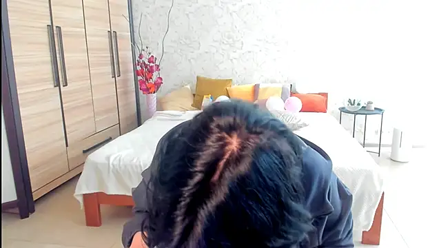 JulisSweet online show from March 2025 10:29:01 AM