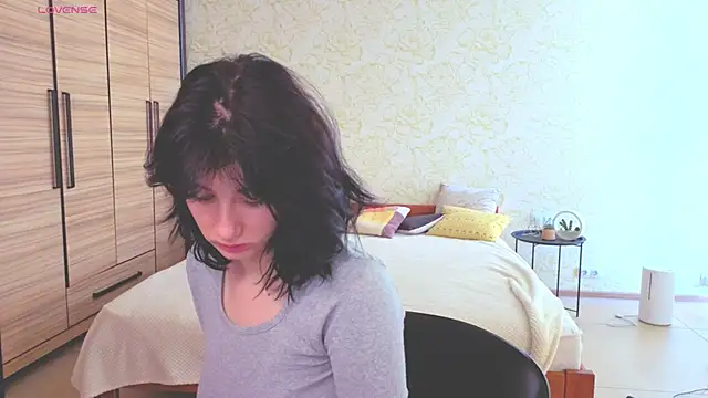 JulisSweet online show from September 2025 06:59:02 AM