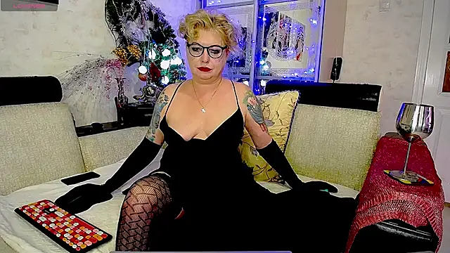 -Yourwoman- online show from December 2024 06:17:02 PM