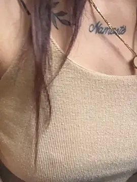 melisabunnny online show from November 2025 12:05:02 PM