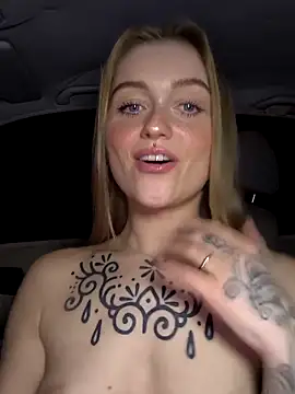 Goldloeckchen159 online show from December 2025 09:32:01 PM